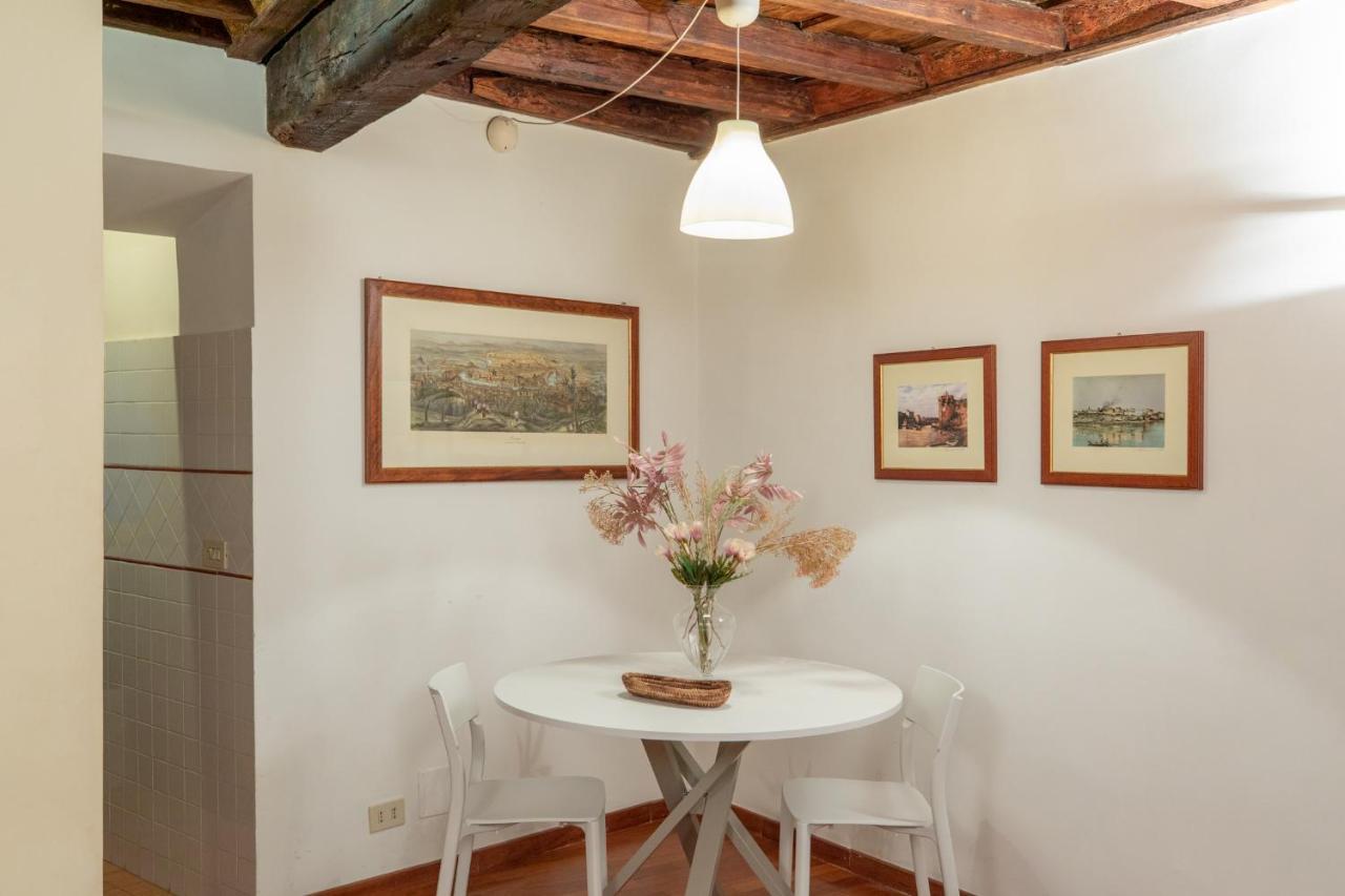 Iflat Comfy Apartament In Campo De' Fiori ローマ エクステリア 写真