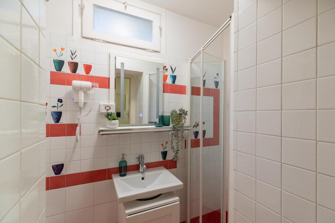 Iflat Comfy Apartament In Campo De' Fiori ローマ エクステリア 写真