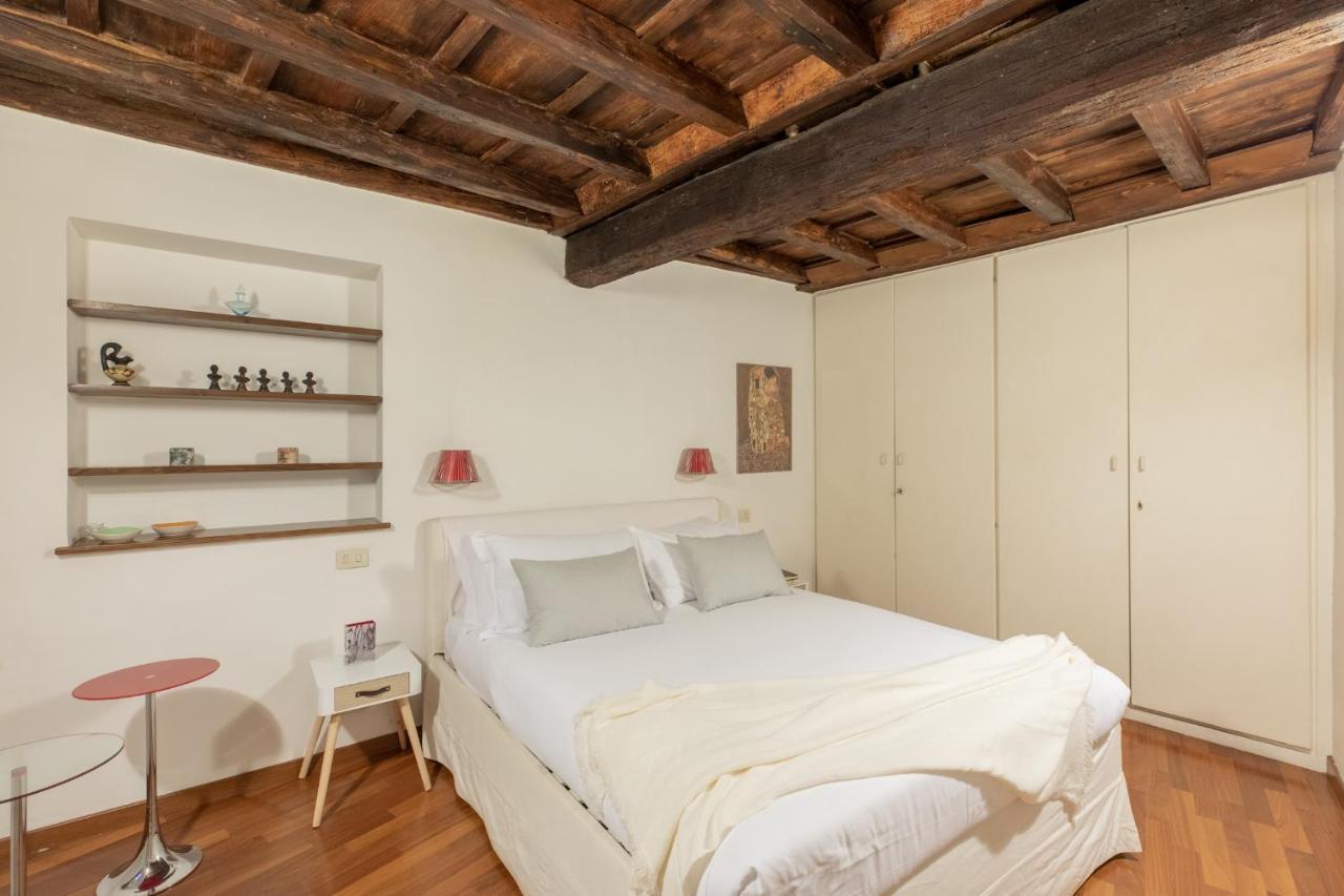 Iflat Comfy Apartament In Campo De' Fiori ローマ エクステリア 写真