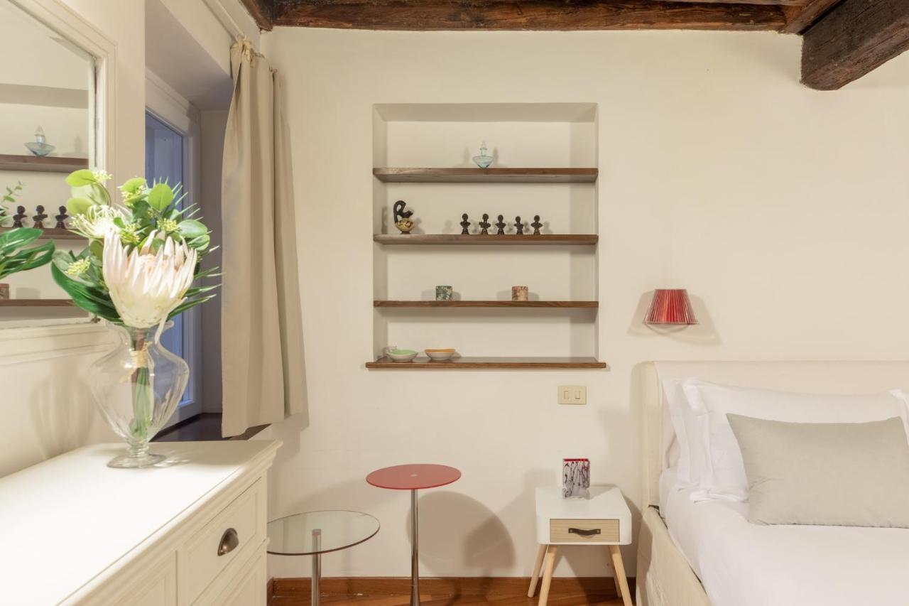 Iflat Comfy Apartament In Campo De' Fiori ローマ エクステリア 写真